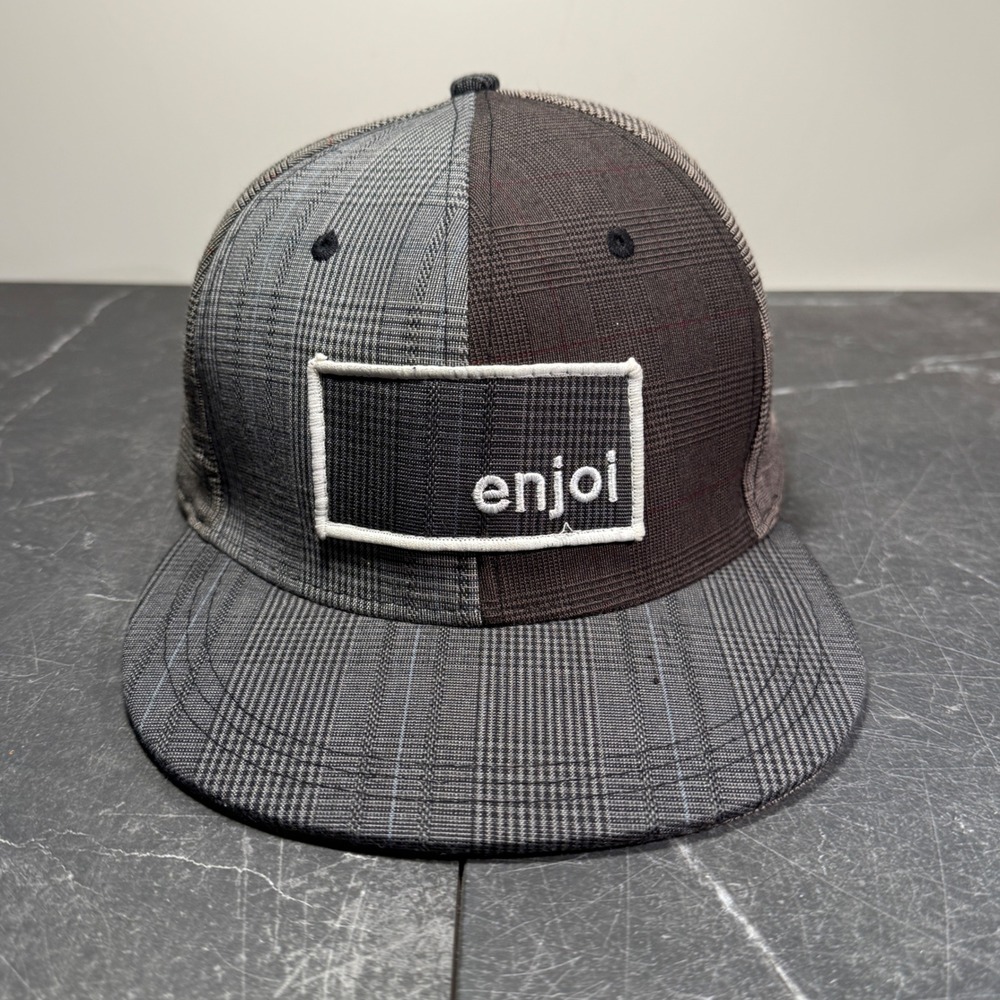 Mens Enjoi Hat | Size L/XL | Grey Plaid Panda Skateboarding Flat Brim Cap